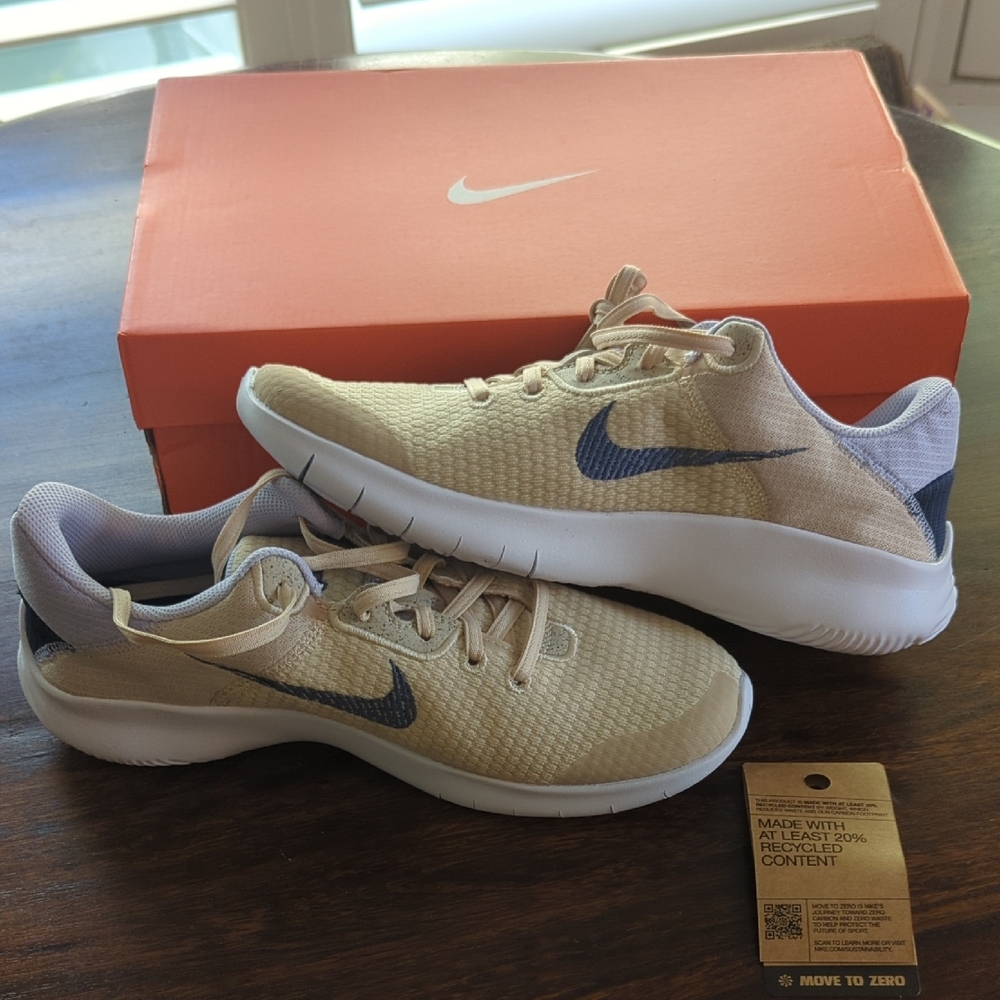 Nike Flex Experience Run Beige and Blue Sneakers